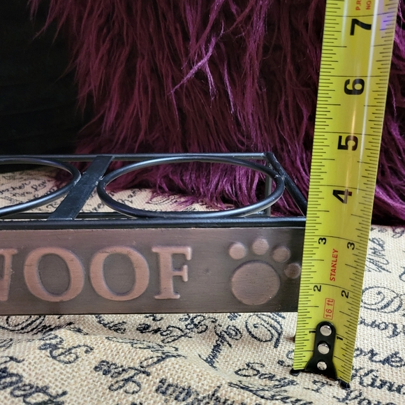 🛒🛍️💥Used metal dog food and water dish holder 10 ×5"×3 sturdy rubber feet - Picture 3 of 9